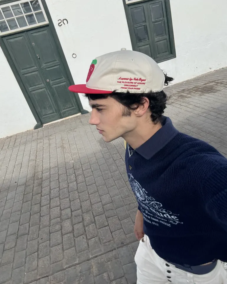Apple Cap Red