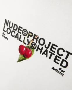 Camiseta Locally Hated Cherry Blanca