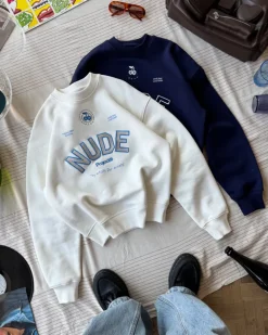 Sudadera Sin Capucha Varsity Blanco Crema