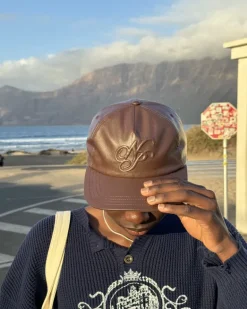 Trotamundos Cap Brown